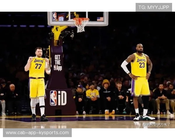 东契奇依然是无所不能的表现，詹姆斯再不回来要成四当家了，东契奇找詹姆斯要球衣